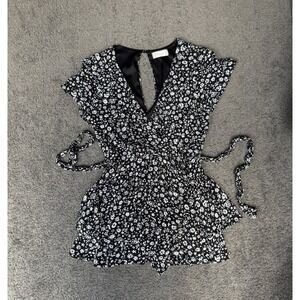 Altar'd State Floral Ruffle Romper Black White Daisy Flutter Sleeve Small